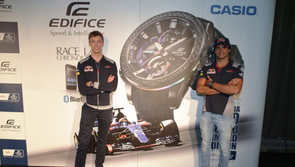 Casio EDIFICE Daniil Kvyat Carlos Sainz